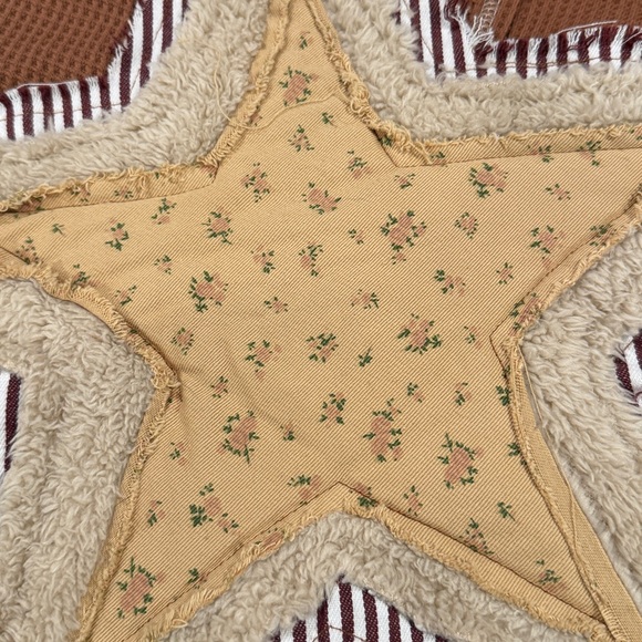POL “Cinnamon Stick” Brown and Cream Star Sweater - Picture 13 of 17